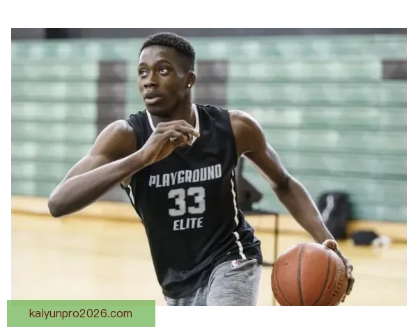 字母弟弟亚历克斯回忆生涯首秀：梦想成真一刻令人难以置信